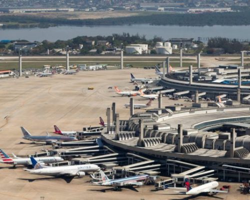 riodejaneiro_aerea_aeroportogaleao-131756cut